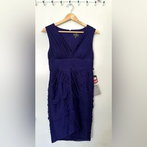 adrianna papell ruched sleeveless dress in size 4